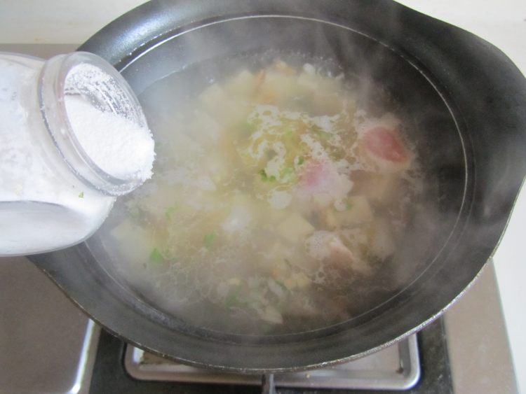 豆腐豆苗肉片汤