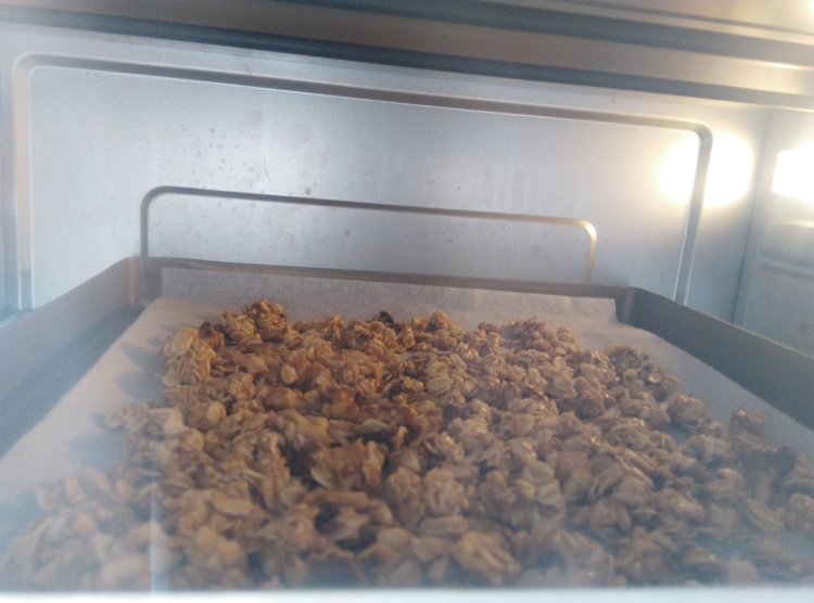 格兰诺拉水果麦片