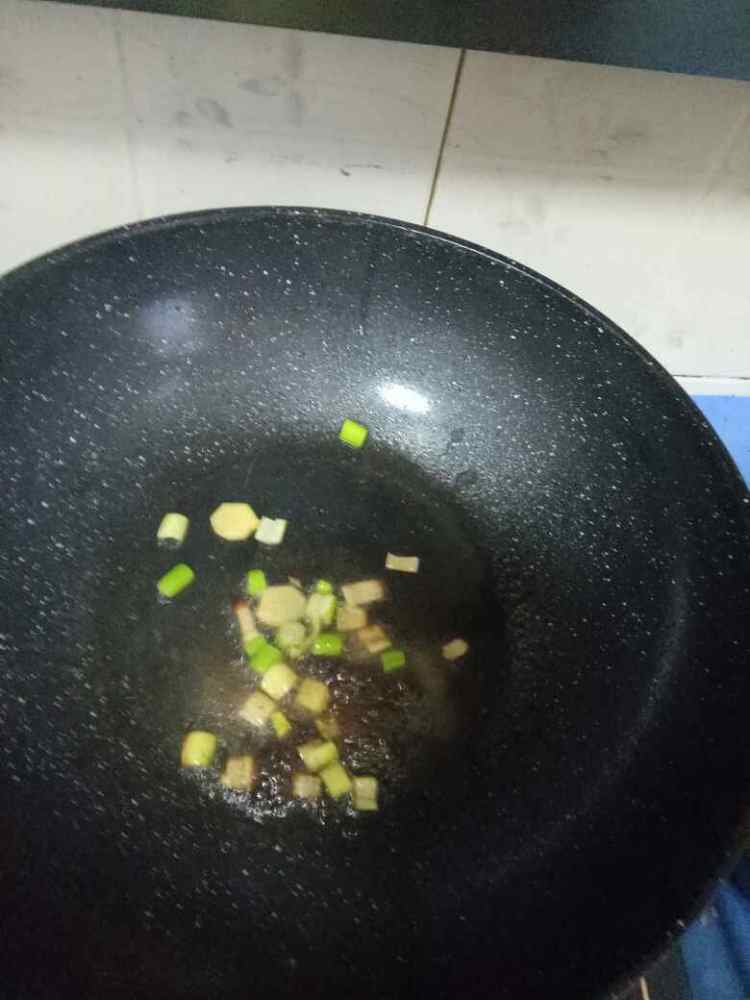 小白菜汆丸子