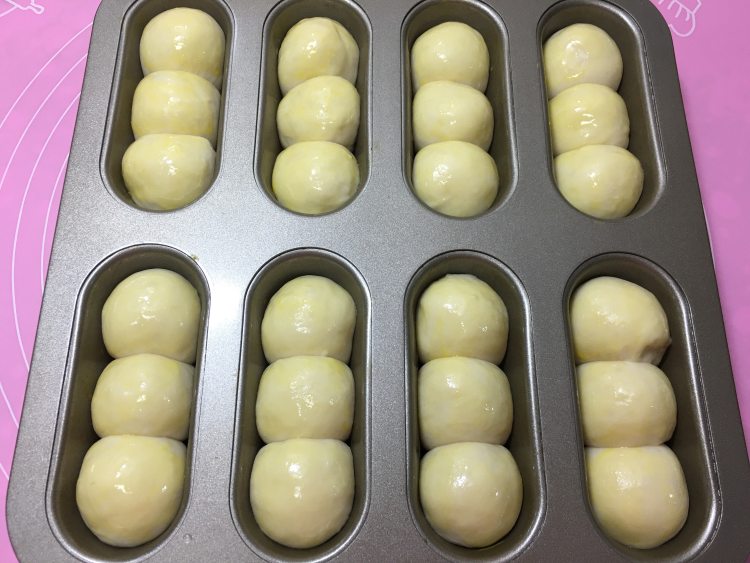 杏仁片面包