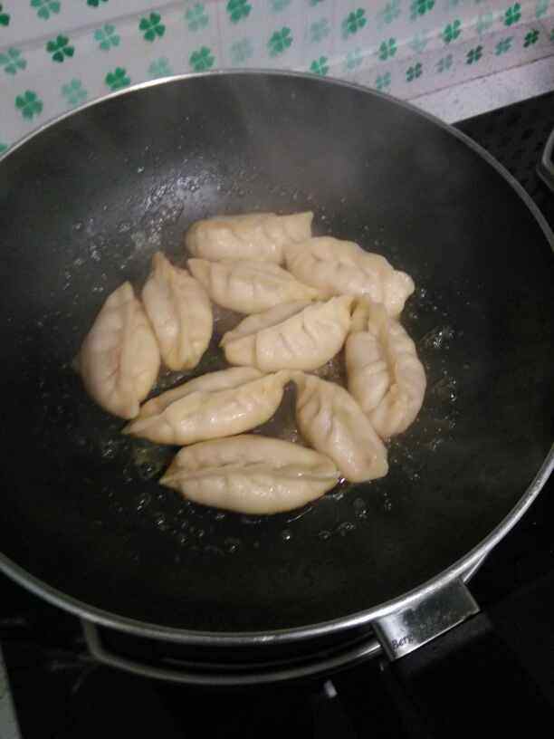 胡萝卜煎饺