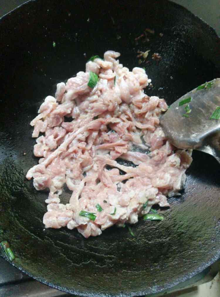 青蒜肉丝