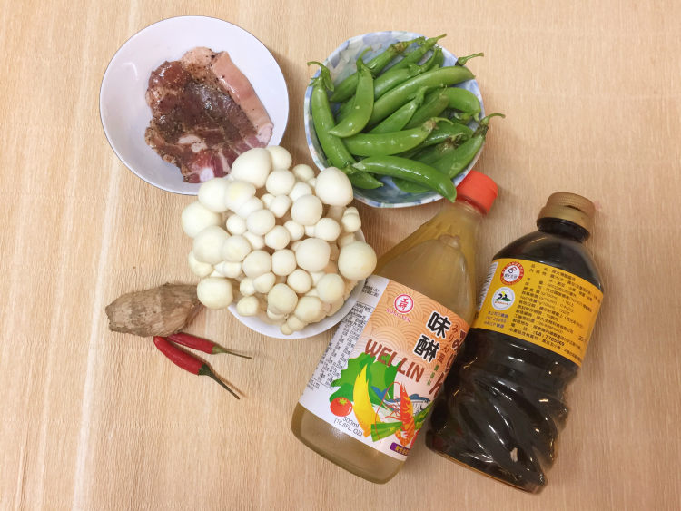 咸猪肉炒鲜蔬