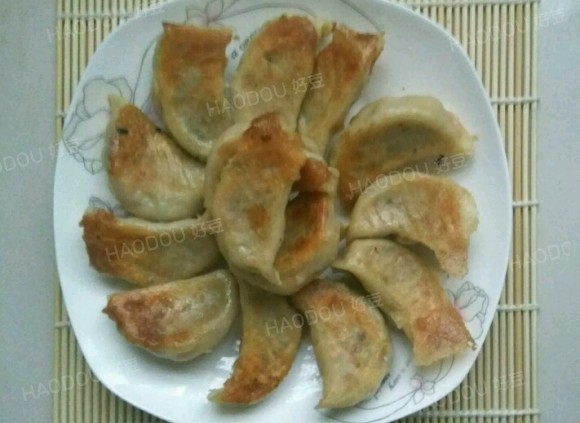 煎饺子