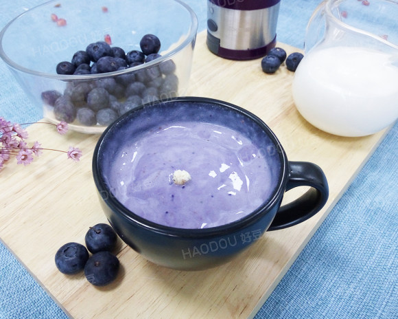 紫薯蓝莓汁