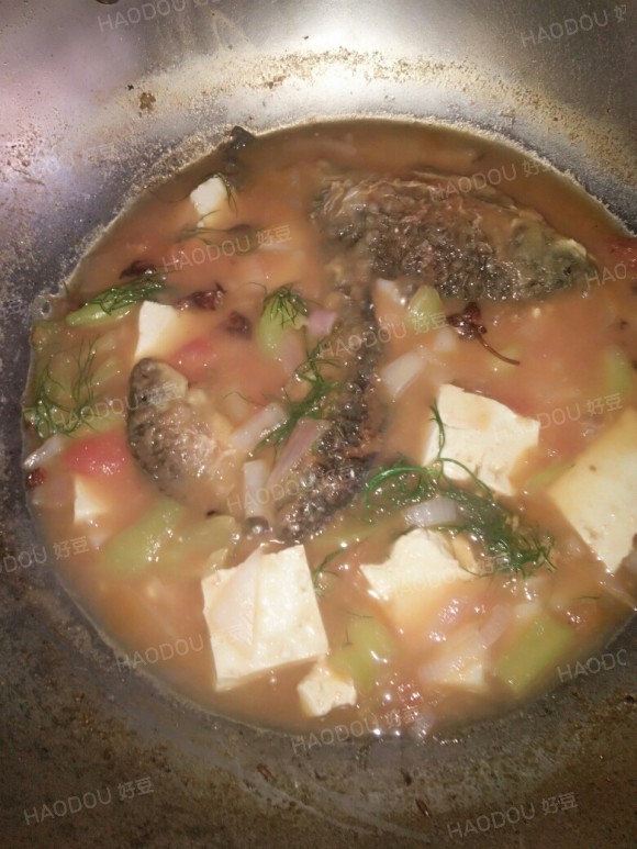 杂蔬鱼汤