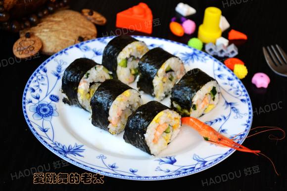河虾黄瓜寿司