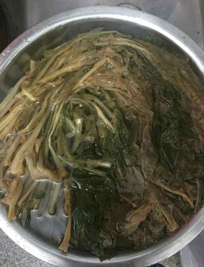 梅菜炖肉