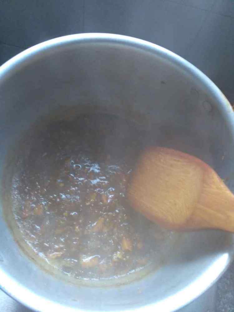 红糖红枣姜母茶