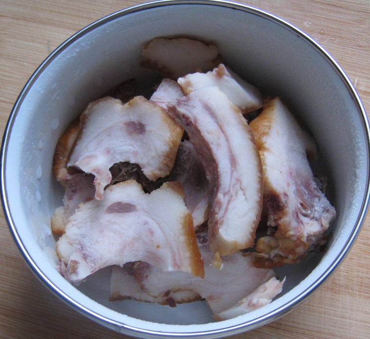 猪头肉炒白菜
