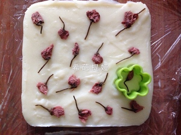 樱花牛奶冻