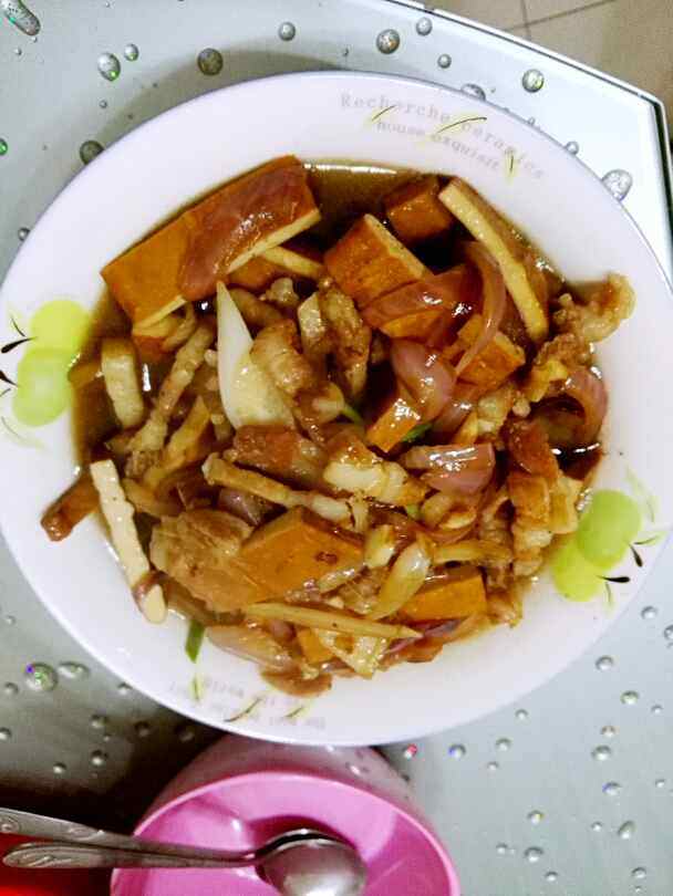 台湾卤肉饭