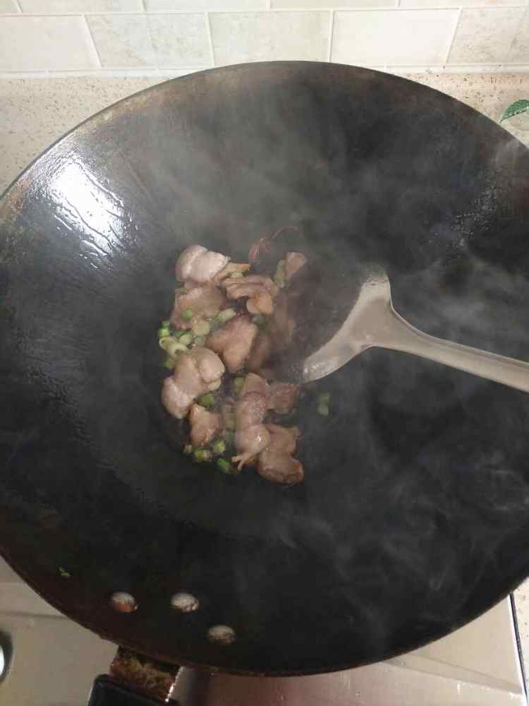 土豆片炒肉