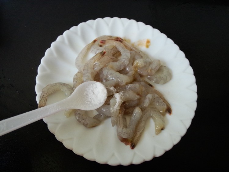 蚝油虾仁菜薹