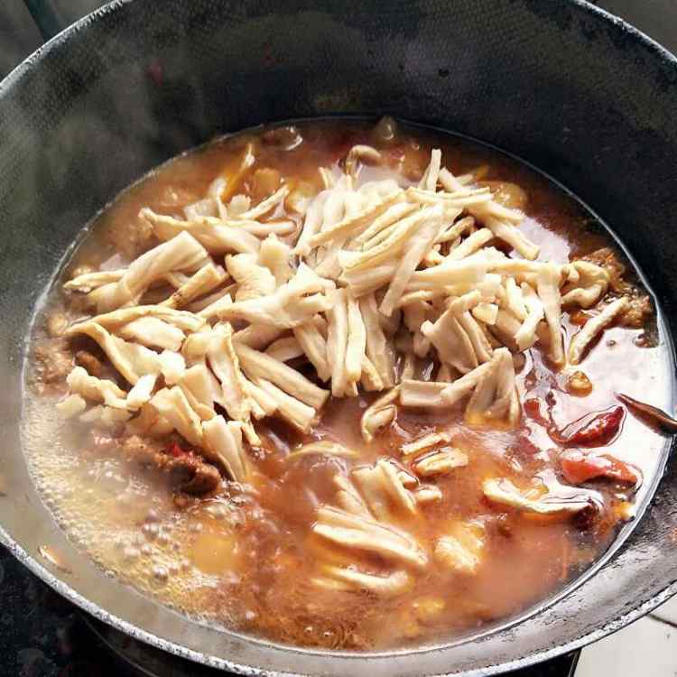 萝卜干烧肉