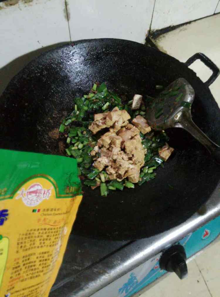 青蒜炒豆腐