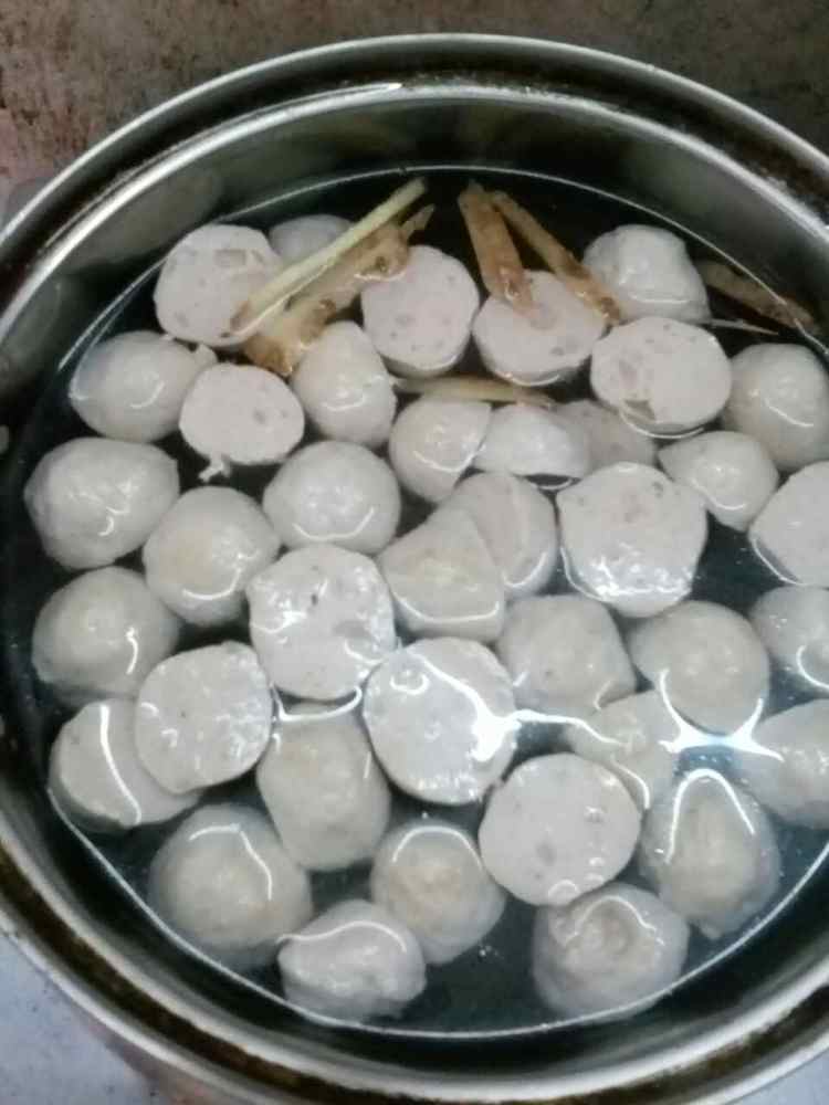枸杞肉丸汤