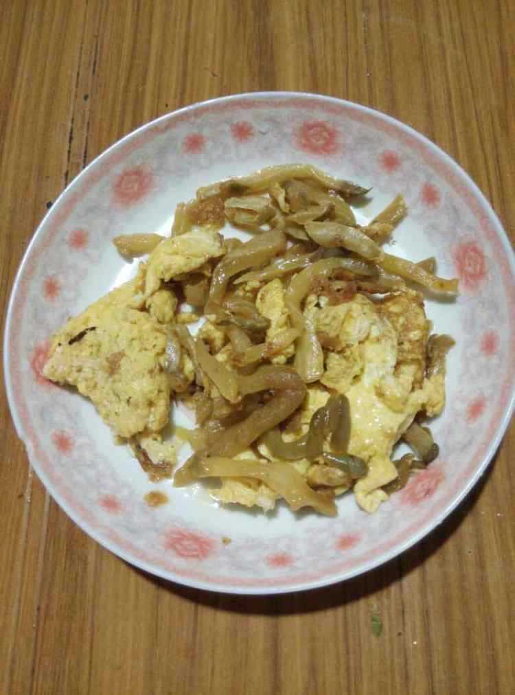 榨菜炒鸡蛋