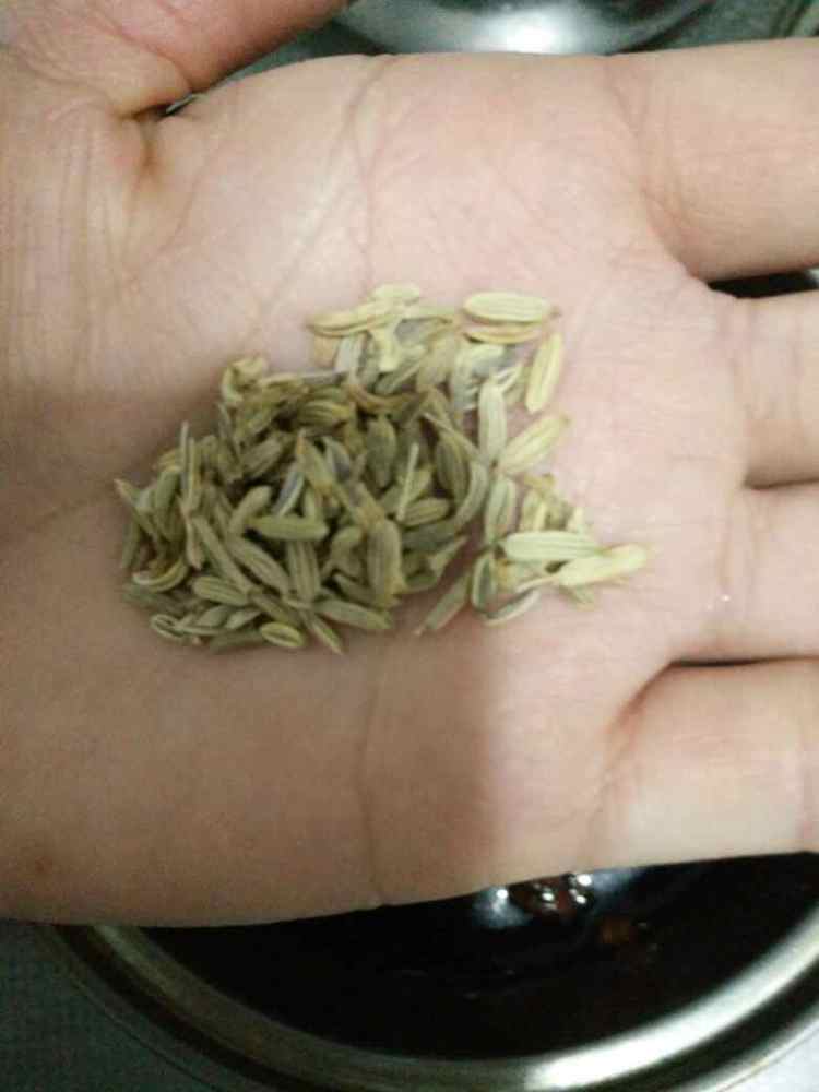 肉夹馍中的卤鸡蛋