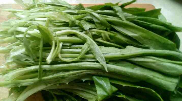 蒜香油麦菜