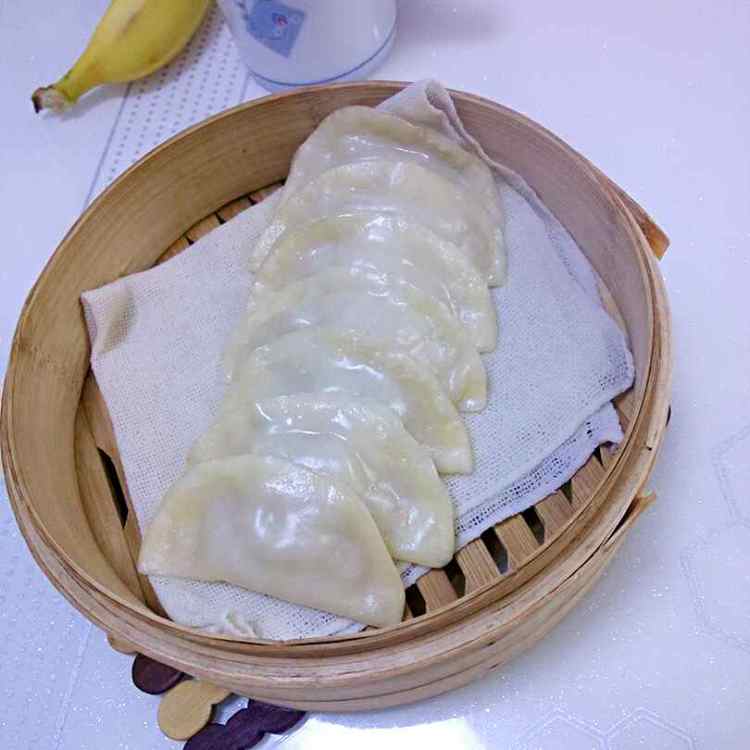 白菜胡萝卜蒸饺