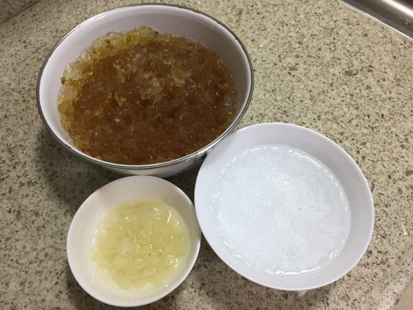 皂角米雪燕桃胶红枣羹