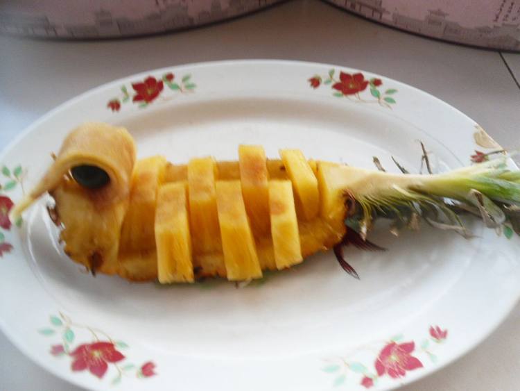 菠萝鸭