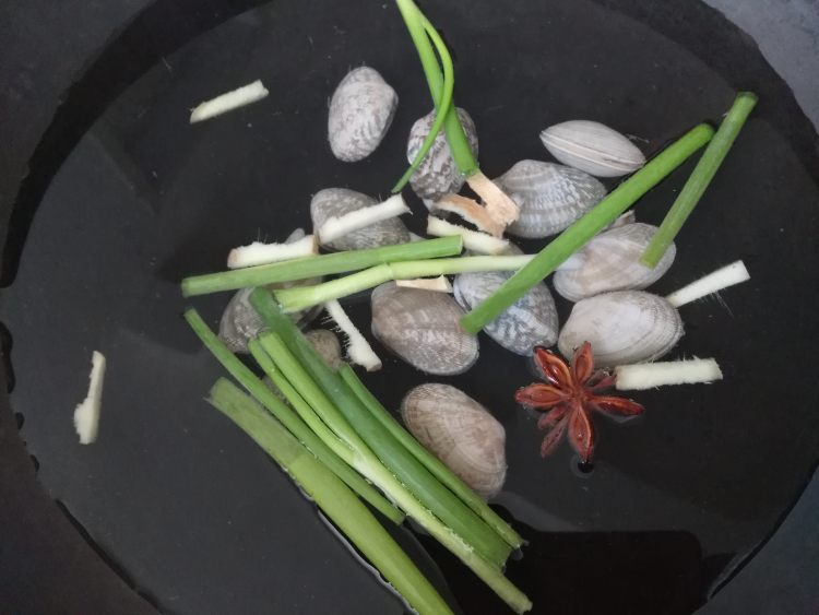 蛤蜊蒸蛋