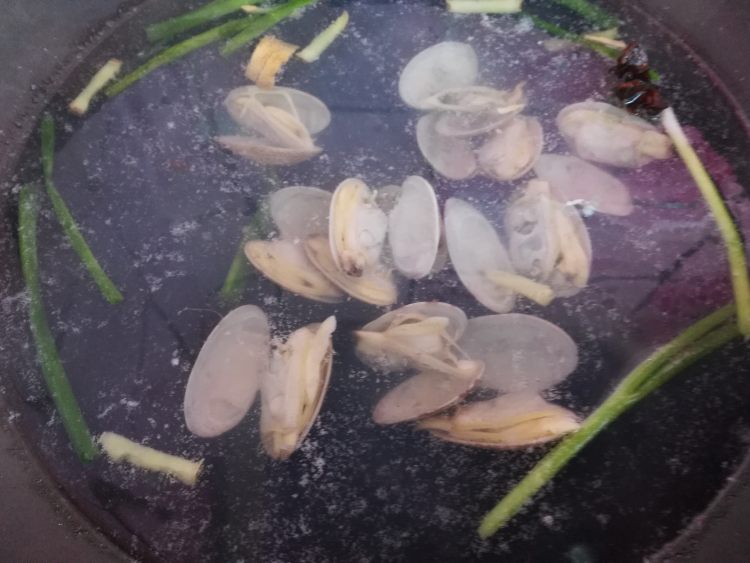 蛤蜊蒸蛋