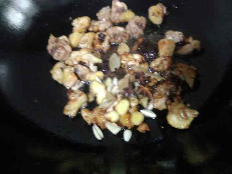干锅香辣鸡翅