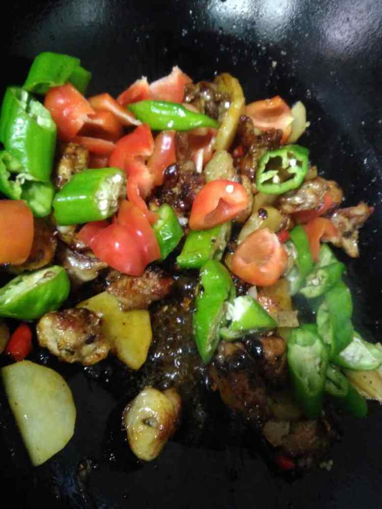干锅香辣鸡翅