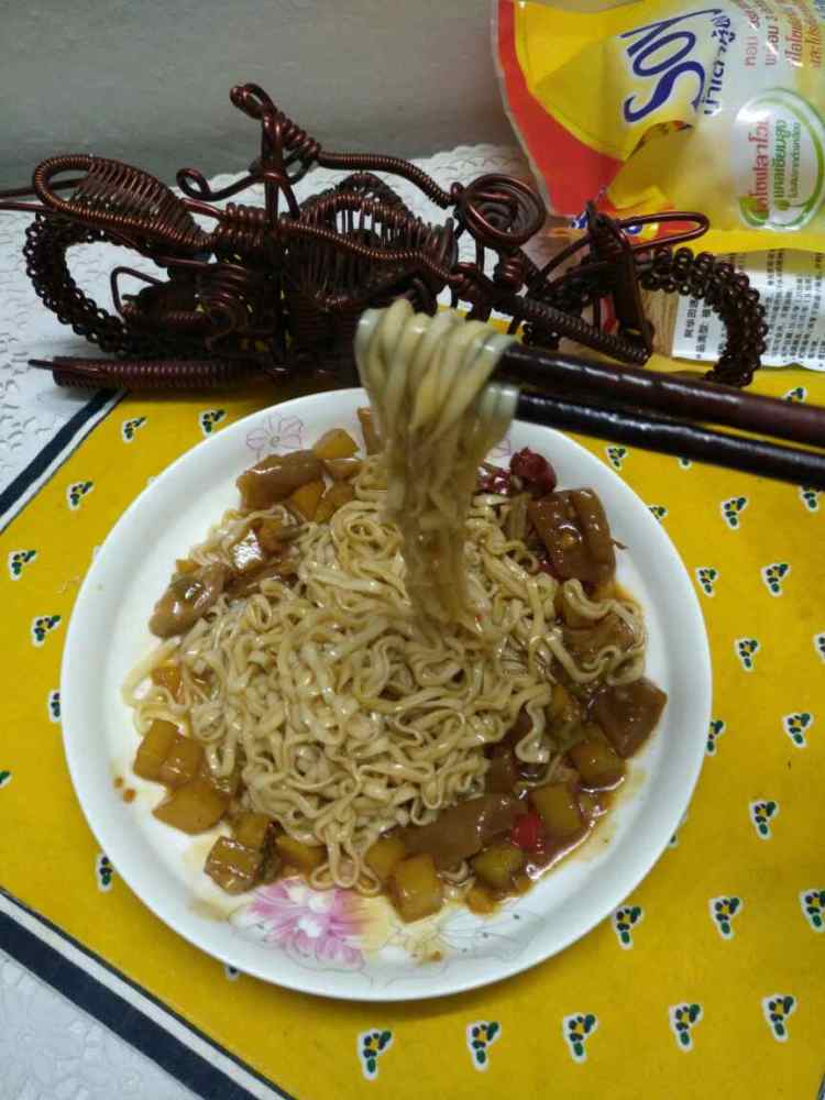 土豆豆角拌面