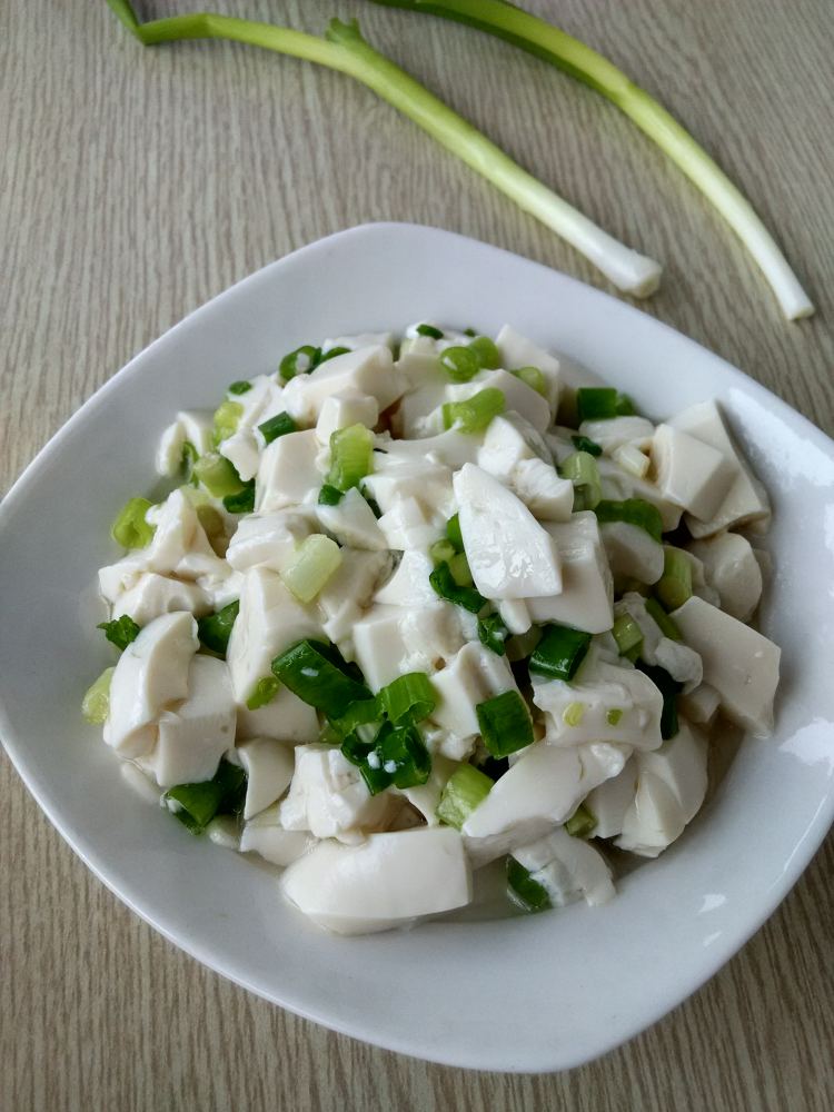 小葱拌豆腐