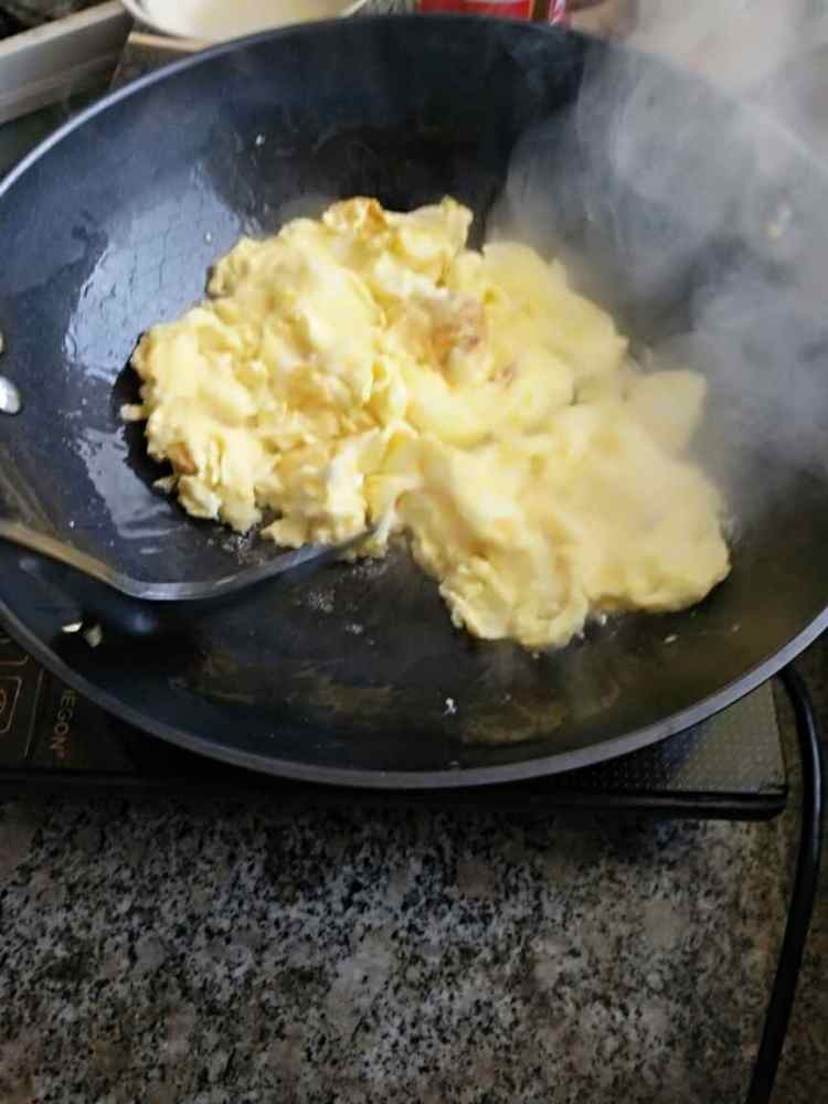 高家蒜苔炒鸡蛋