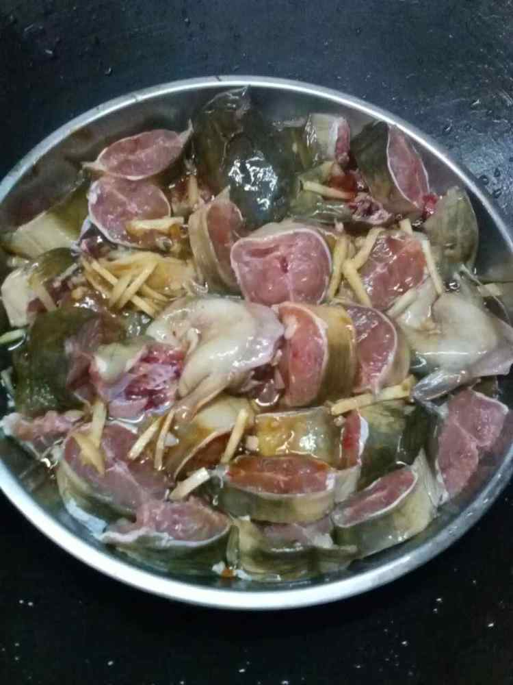蒜蓉姜末蒸扩虱鱼