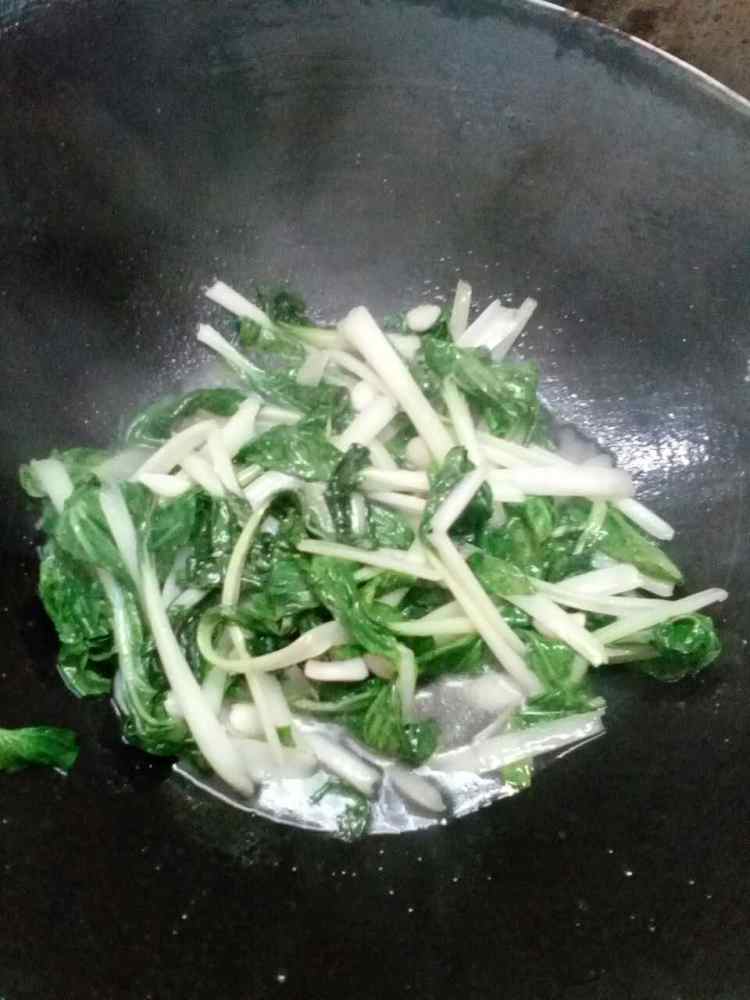 蒜蓉炒小白菜