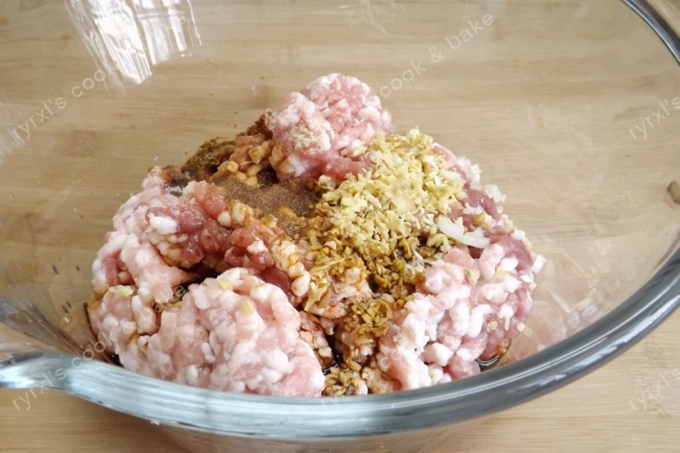 荠菜馄饨