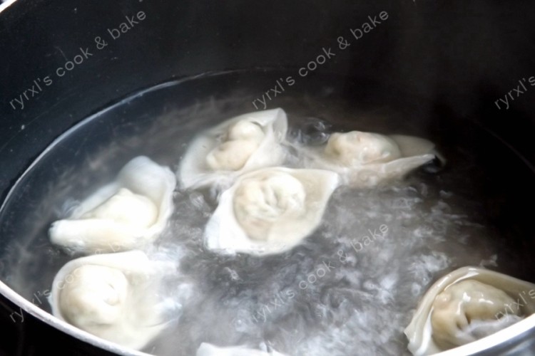 荠菜馄饨