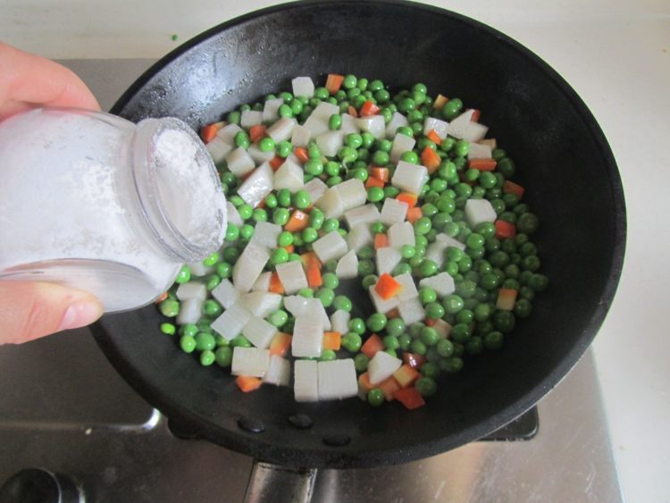 青豆山药胡萝卜丁
