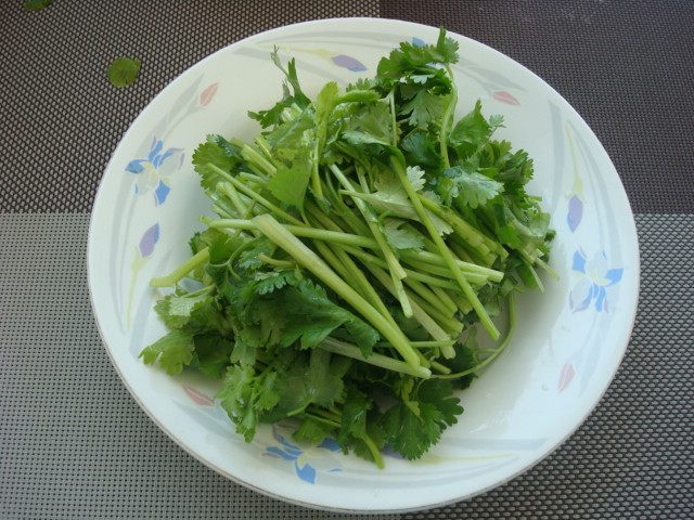 鸡蛋炒香菜