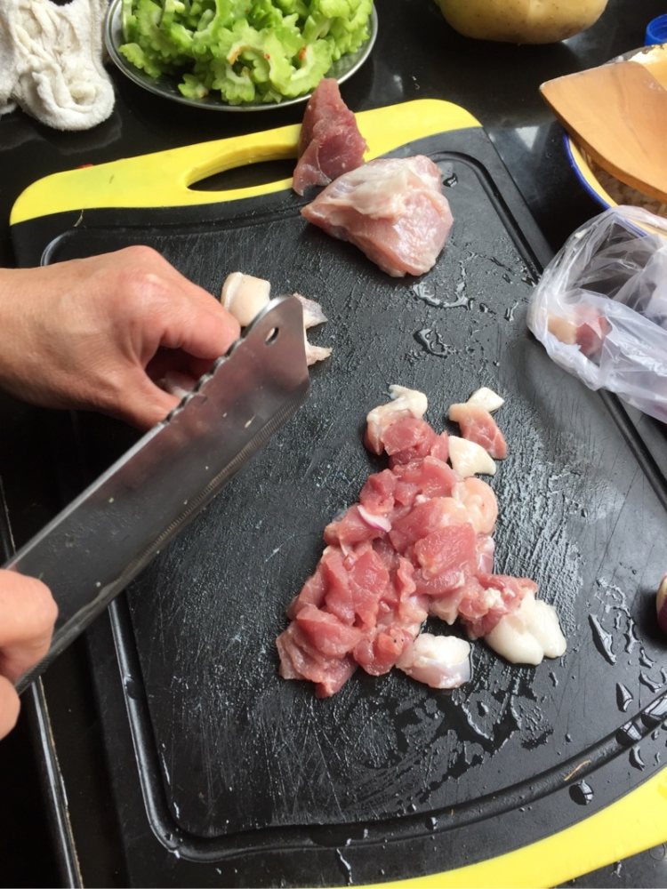 蒜苗炒肉