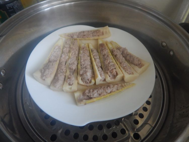 笋尖酿肉