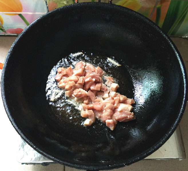 蚕豆玉米炒肉丁