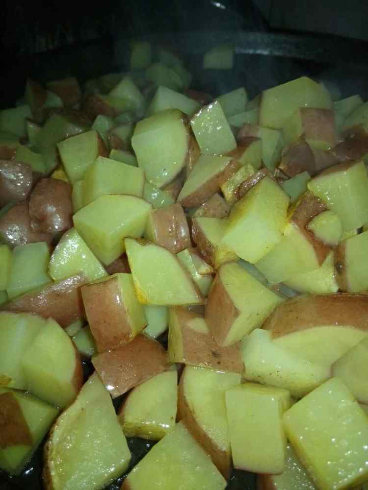 香菇烧土豆丁