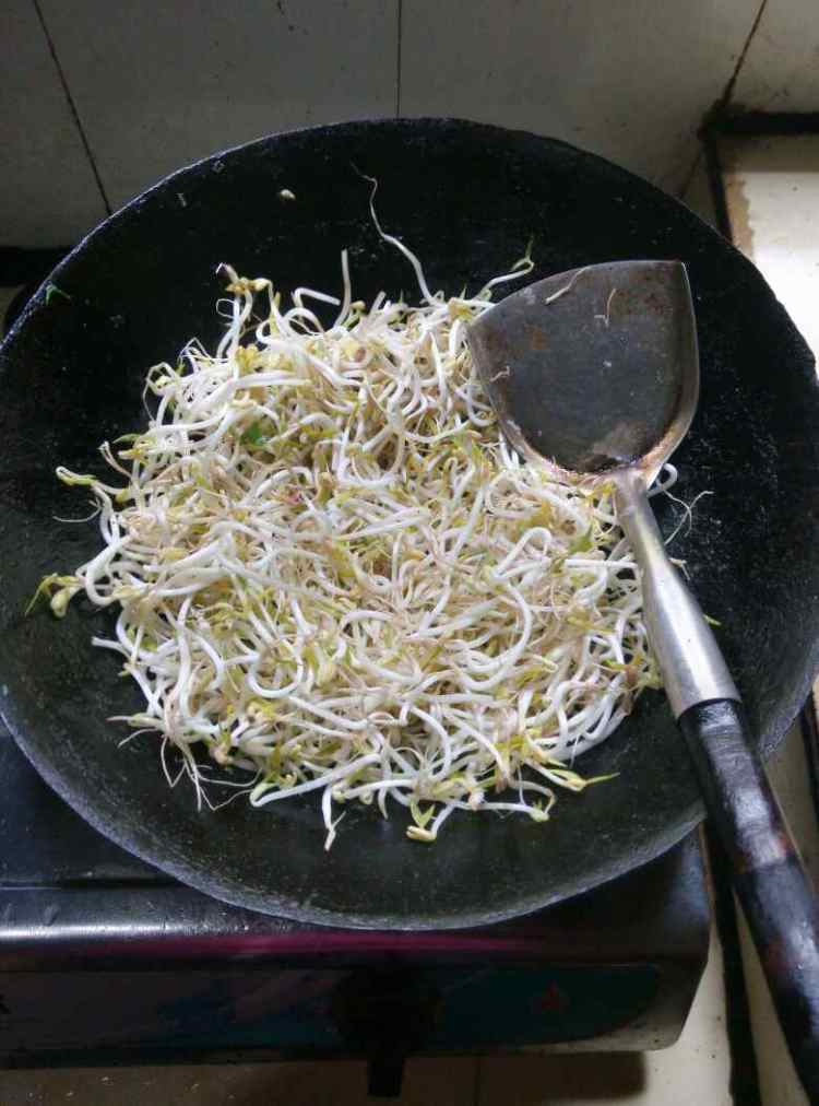 泡醋豆芽