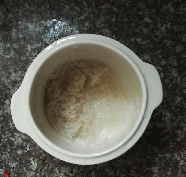 香甜鸡丁粥