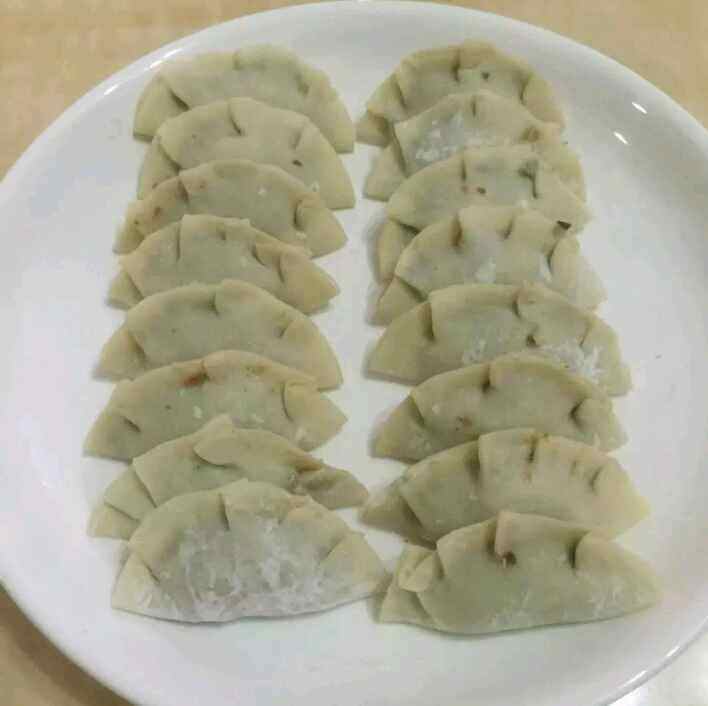 煎饺子