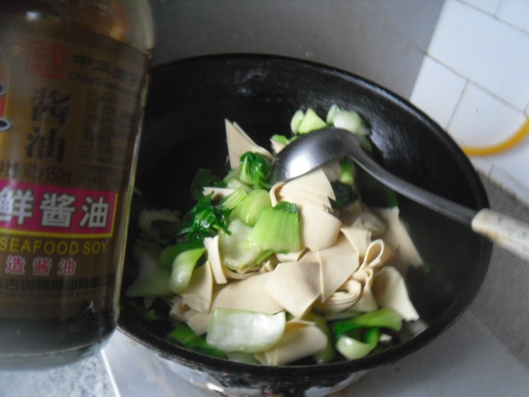 干豆腐烧油菜