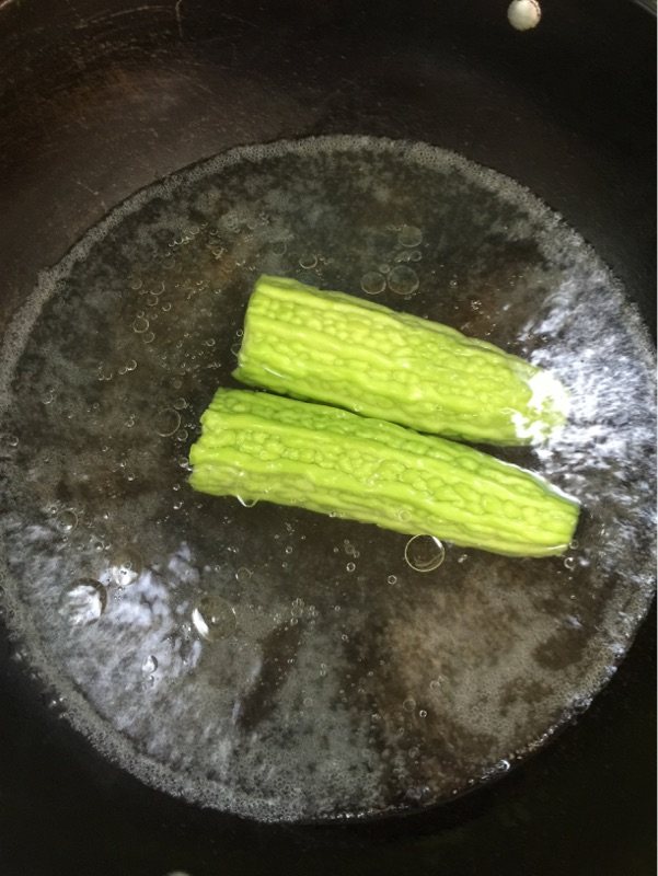 甜蜜苦瓜