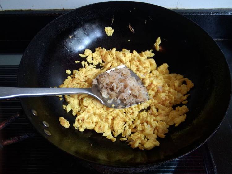 韭菜虾米抱蛋煎饺